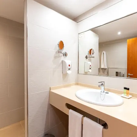 Hotel apartamentowy Vista Sur 4*