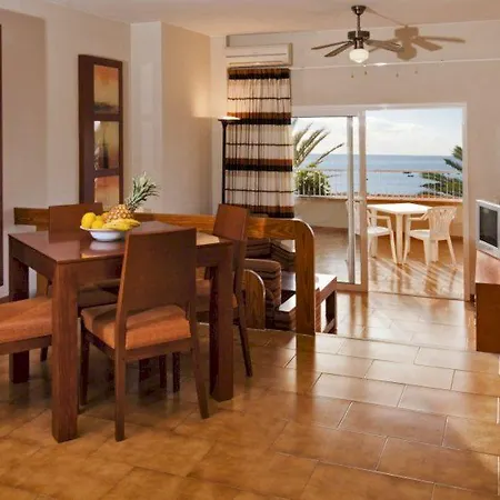 Vistasur Apartment *